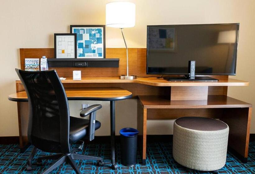 Люкс Executive Кровать Кинг, Fairfield By Marriott   Rockingham, Nc