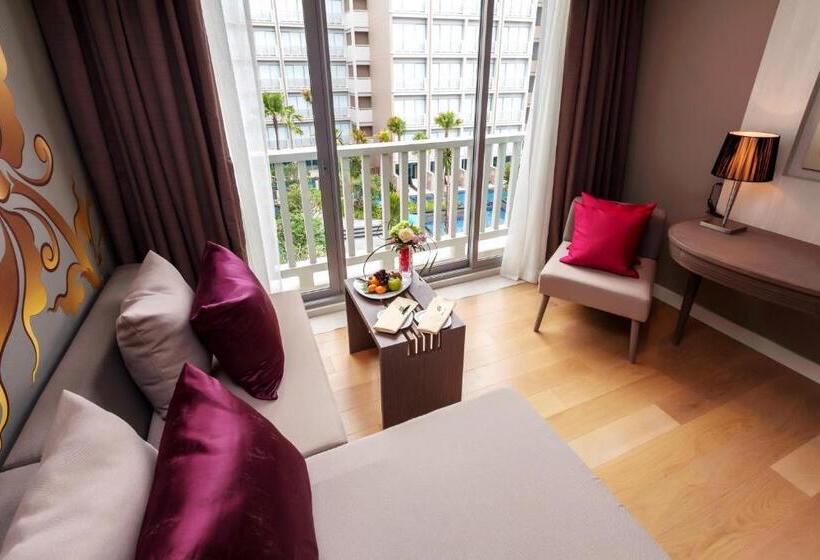 Номер Superior, Grand Mercure Phuket Patong