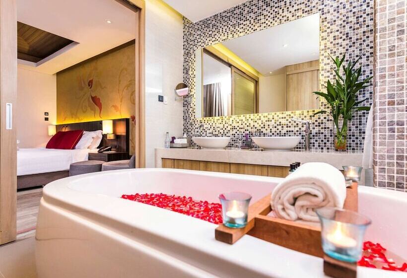 Вилла с 1 спальней и бассейном, Grand Mercure Phuket Patong