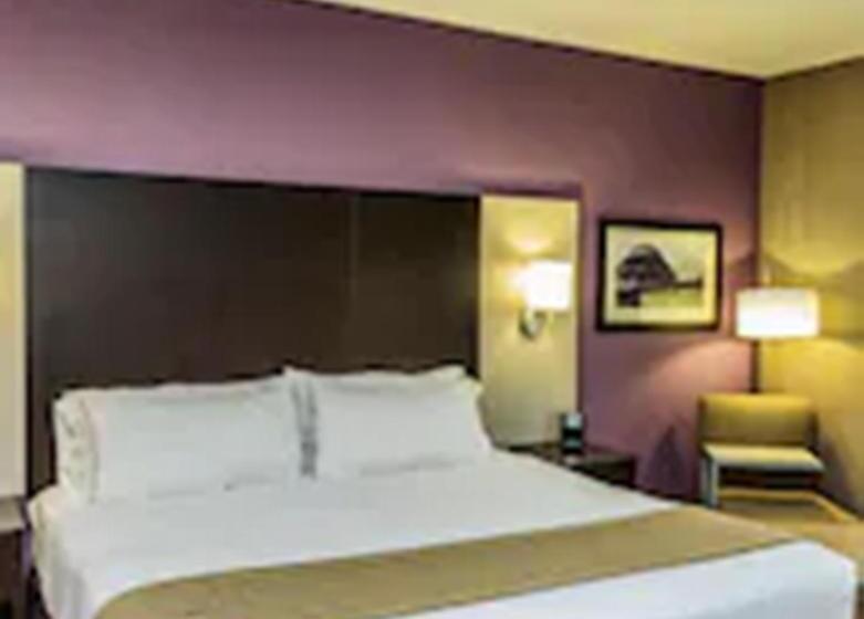 Номер Стандарт, Holiday Inn Express & Suites Cheektowaga North East, An Ihg