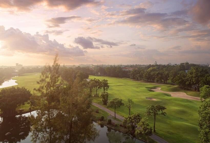 Quarto Standard Cama Casal Vista Golf, Le Meridien Suvarnabhumi, Bangkok Golf Resort And Spa
