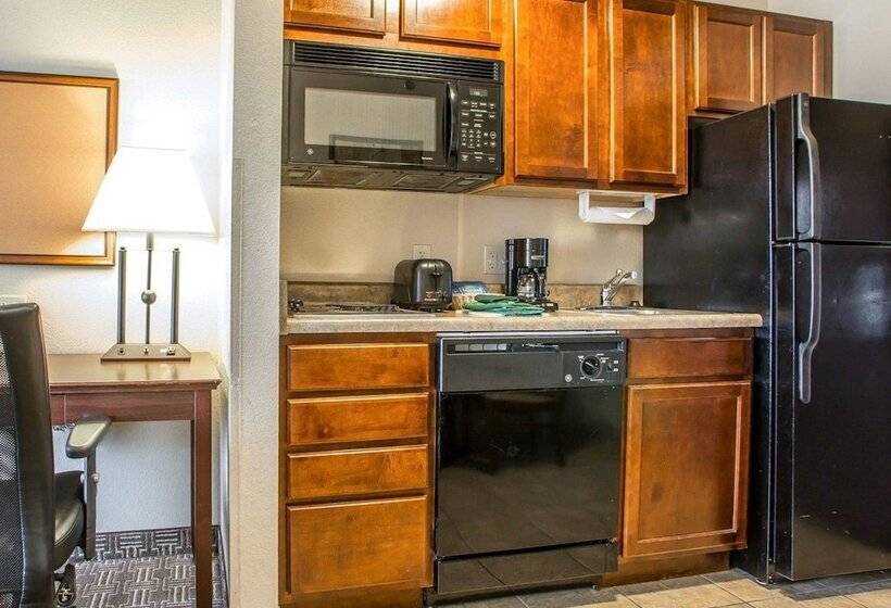 Люкс, Mainstay Suites St. Robert  Fort Leonard Wood