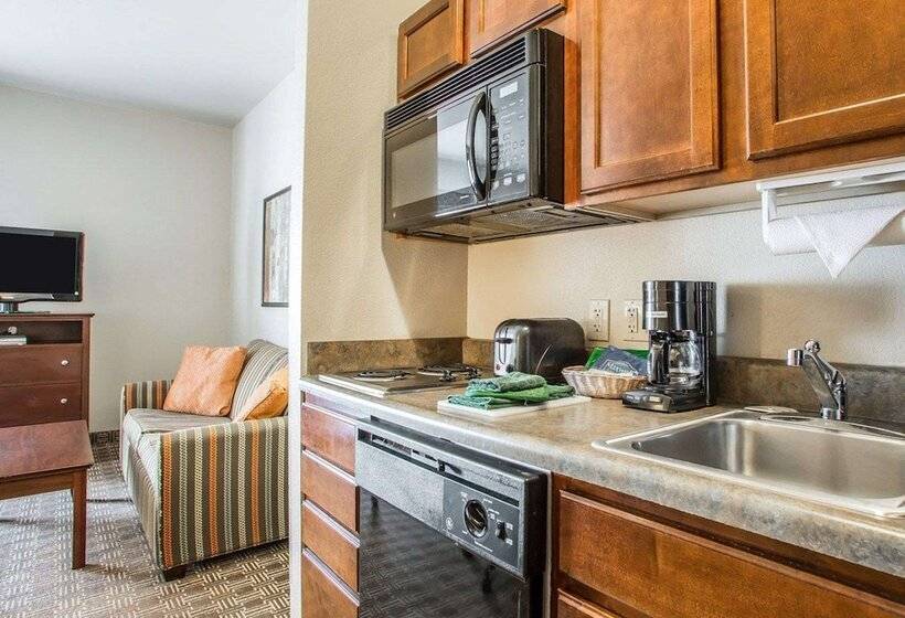 Люкс, Mainstay Suites St. Robert  Fort Leonard Wood
