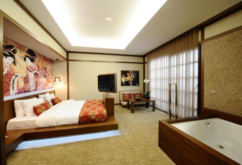 سوییت, Ramada By Wyndham Podgorica