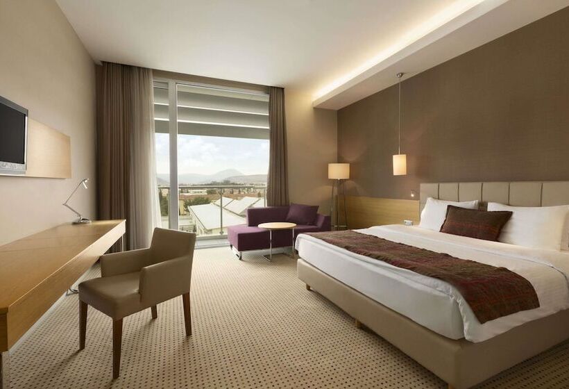 سوییت, Ramada By Wyndham Podgorica
