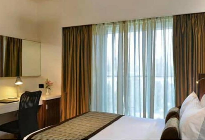 Номер Superior, Residency Sarovar Portico