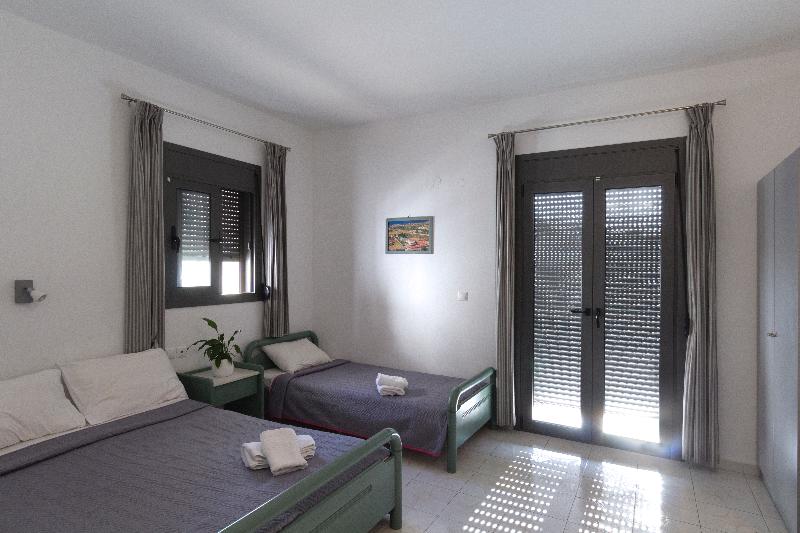 Escritório Estándar, Villa Marina