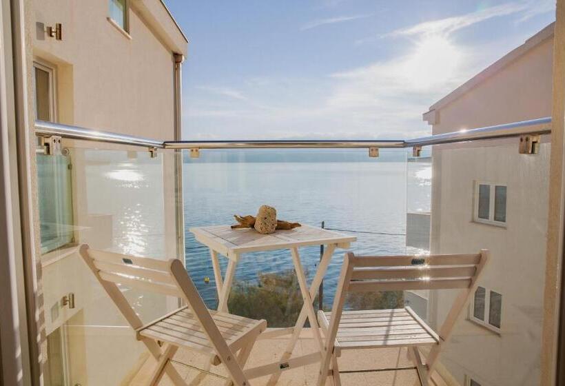 3 Bett Standardzimmer Balkon, Pleter
