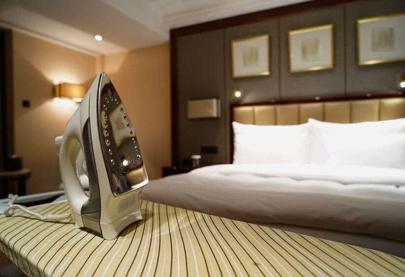 سوییت جونیور, Radisson Blu Jaipur