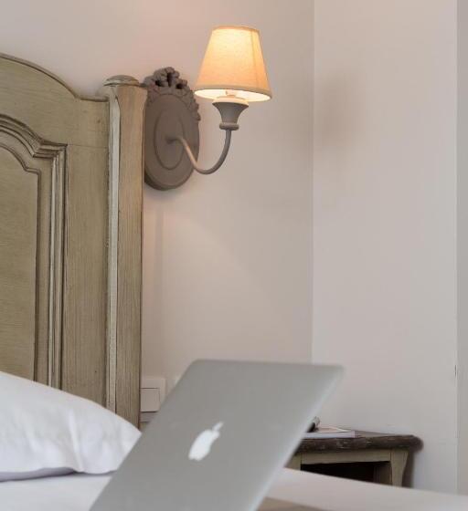 Классический Номер, The Originals Boutique, Hôtel Les Poèmes De Chartres