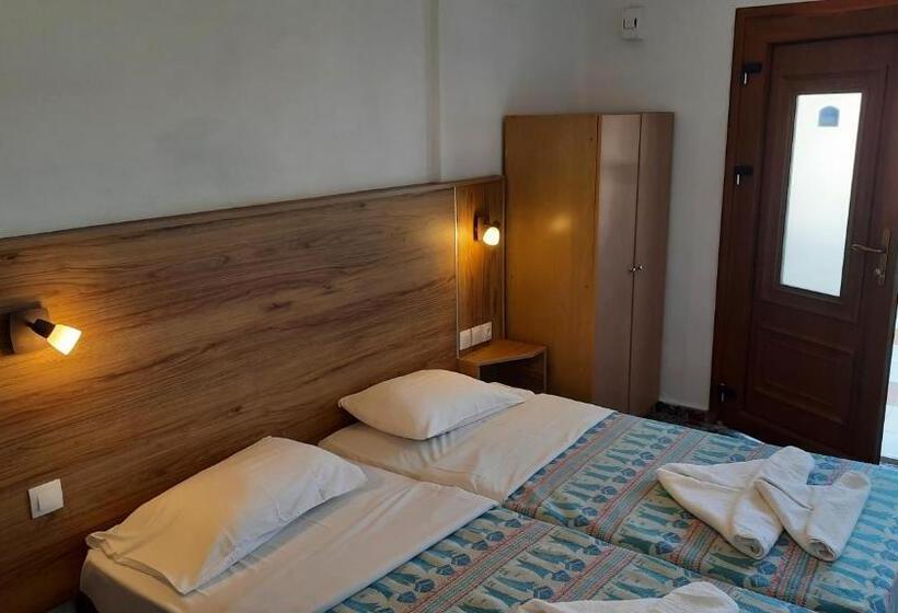 Номер Economy, Spiros Soula Family Hotel & Apartments