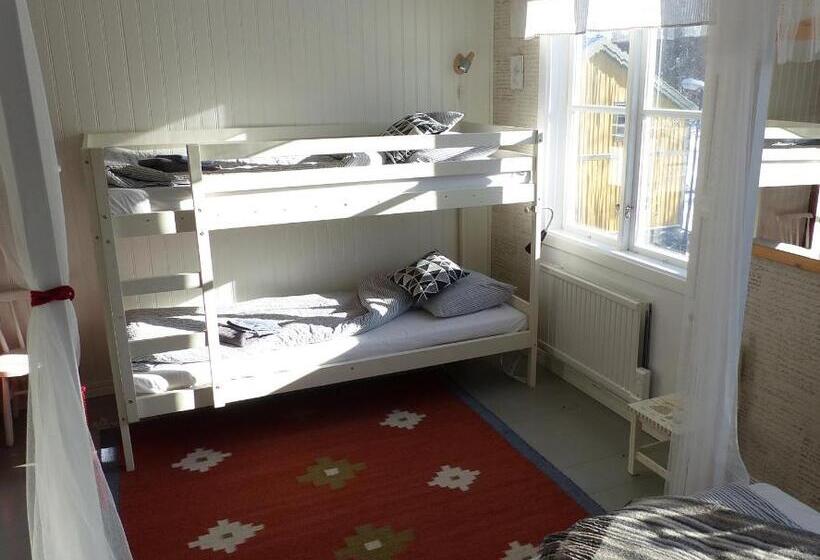 Семейный Номер, Lugnet I Oslättfors