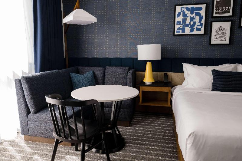 Стандартный Номер Кровать Кинг, Cambria Hotel Boston Somerville