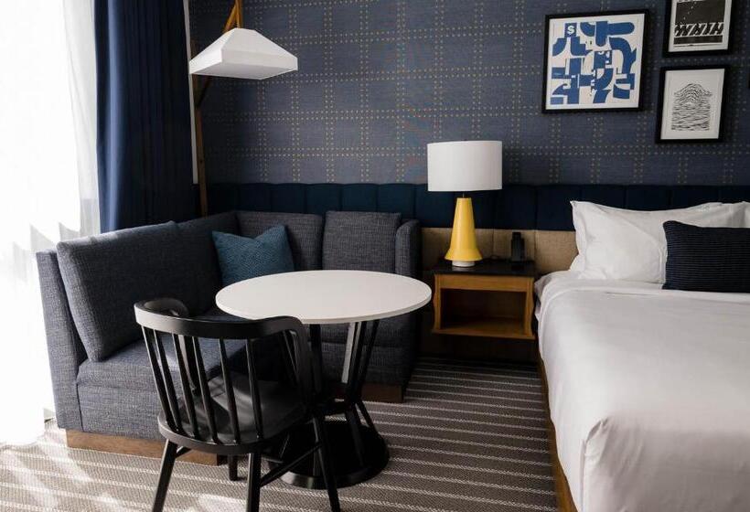 Номер Стандарт Кровать Кинг Адаптированный для Инвалидов, Cambria Hotel Boston Somerville