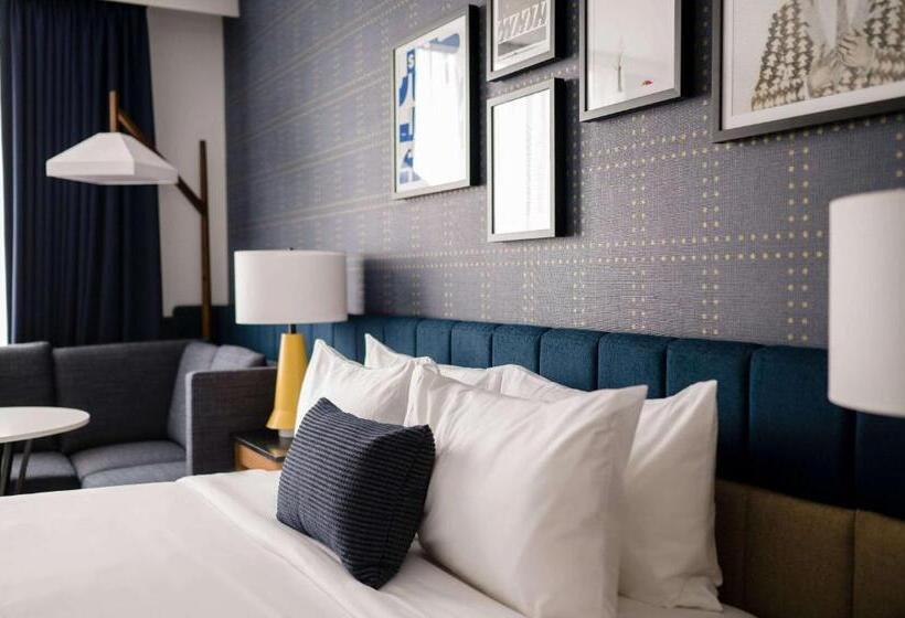 身障者適用スイートルーム, Cambria Hotel Boston Somerville