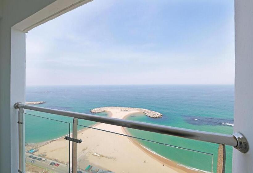 Номер Стандарт Вид на Море, Heavenmark In Sokcho