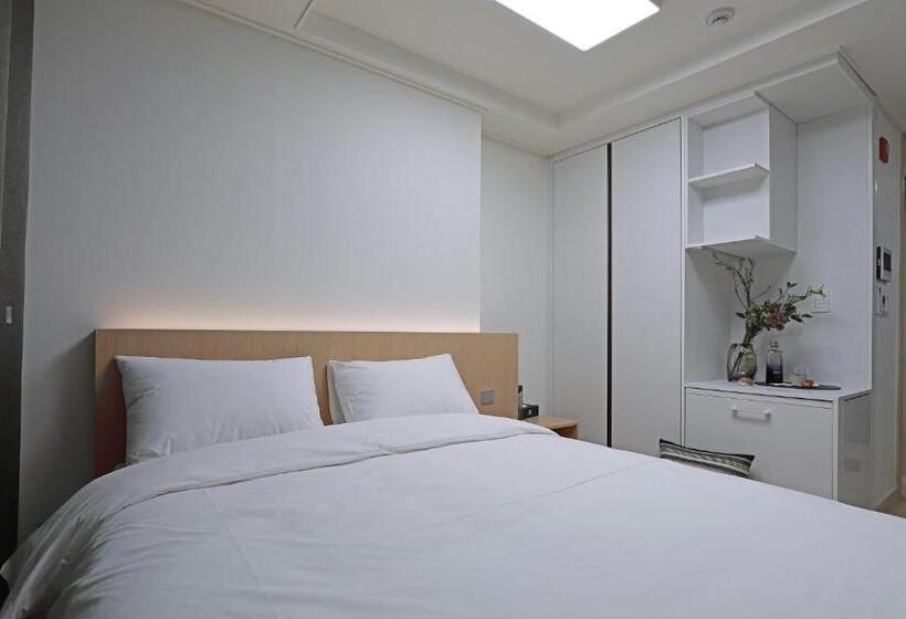 Номер Стандарт Вид на Город, Heavenmark In Sokcho