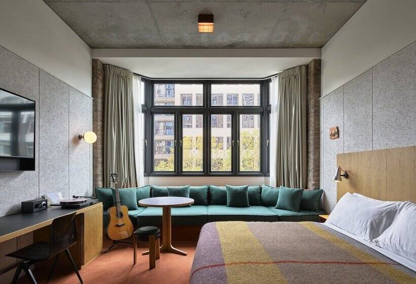스탠다드 룸, Ace Hotel Sydney