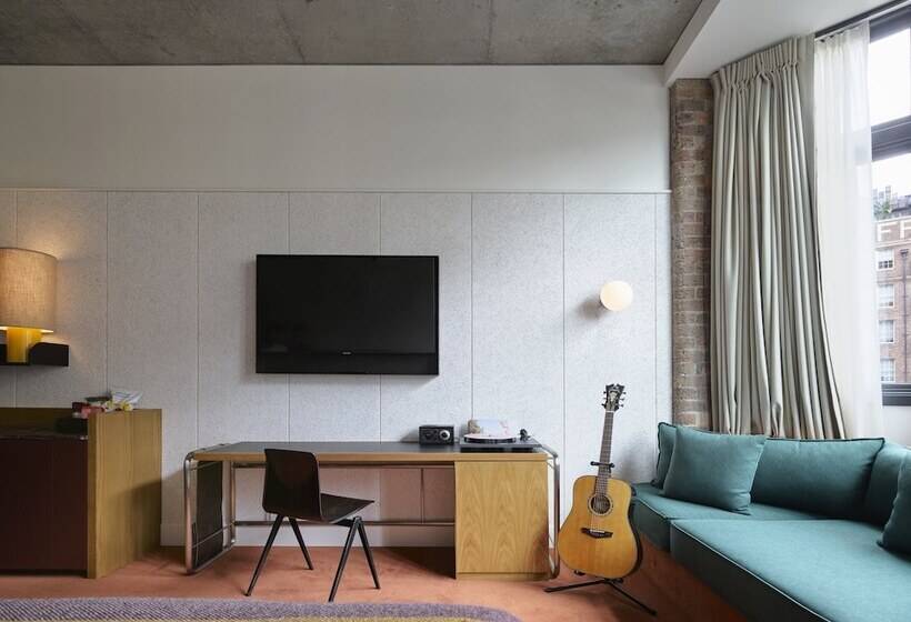 스탠다드 룸, Ace Hotel Sydney