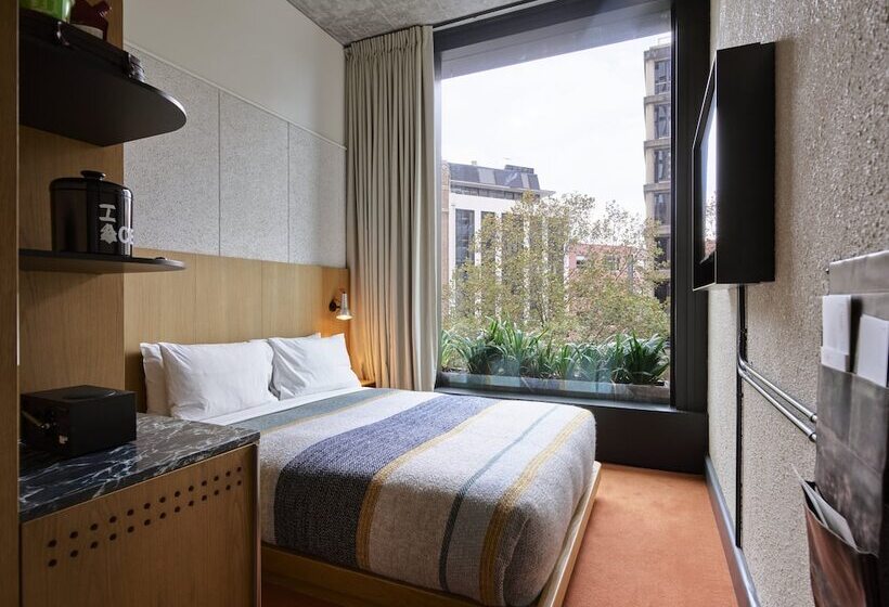 Номер Basic, Ace Hotel Sydney