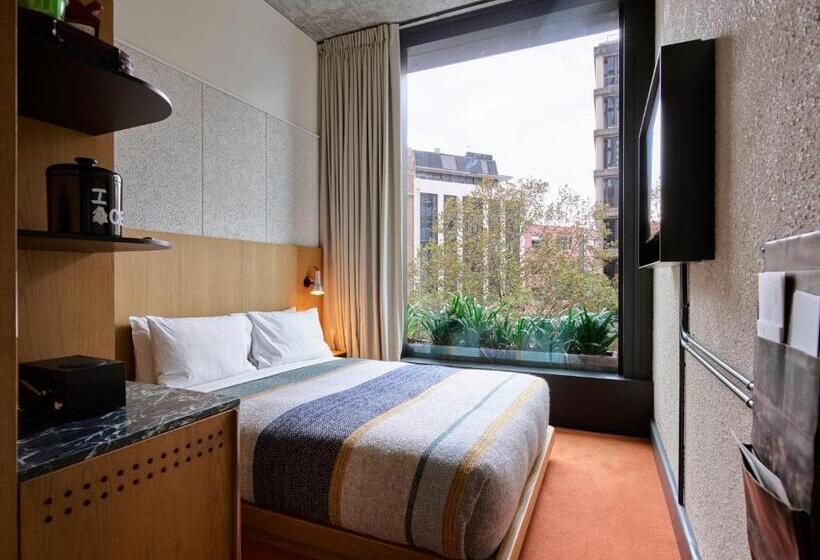 Номер Basic, Ace Hotel Sydney