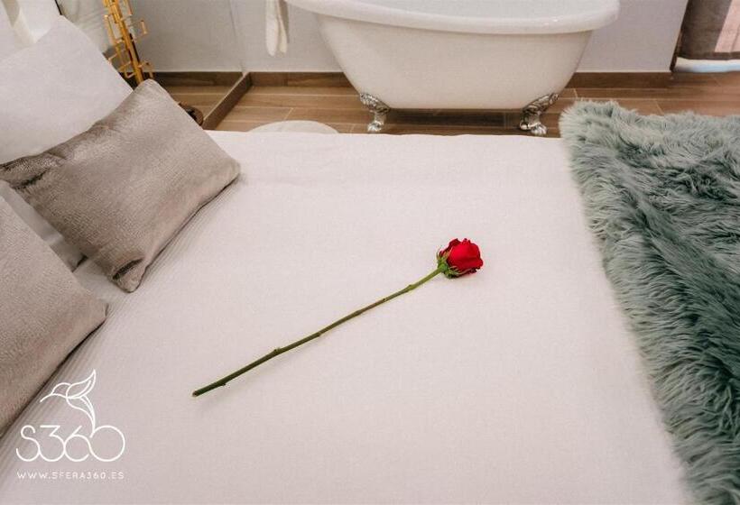 חדר סופריור, Casa Albarari Boutique Double Rooms With Access To Shared Infinity Pool