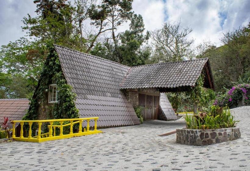 Escritório Estándar, Refugio Cariguana