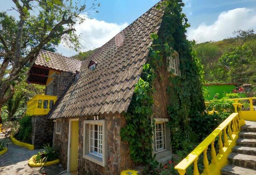 غرفة قياسية, Refugio Cariguana