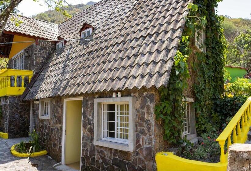 Номер Стандарт, Refugio Cariguana
