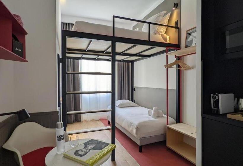 Трехместный Номер Стандарт Вид на Сад, Maison Juste