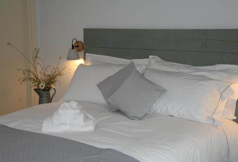 اتاق لوکس با تخت بزرگ, Casa Autunno