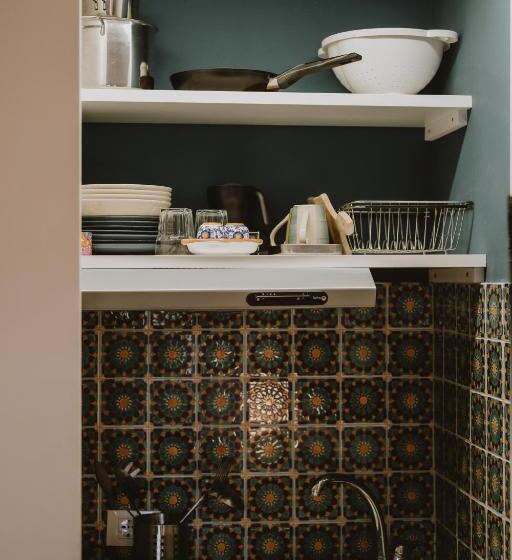 اتاق استاندارد با وان آب گرم, Maravigghia Palermo Rooms