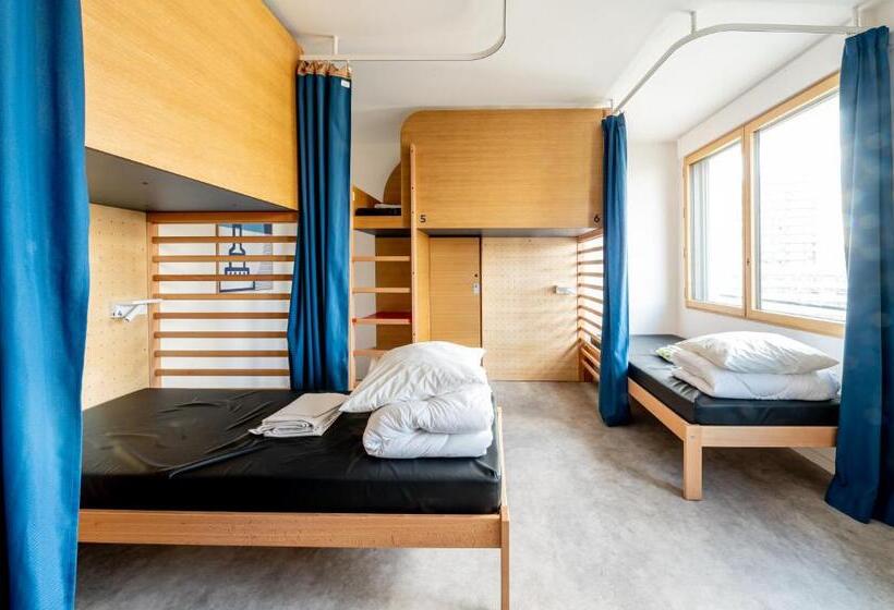 Chambre Familiale, Ucpa Sport Station Hostel Paris