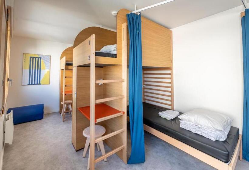 Lit en Chambre Commune, Ucpa Sport Station Hostel Paris