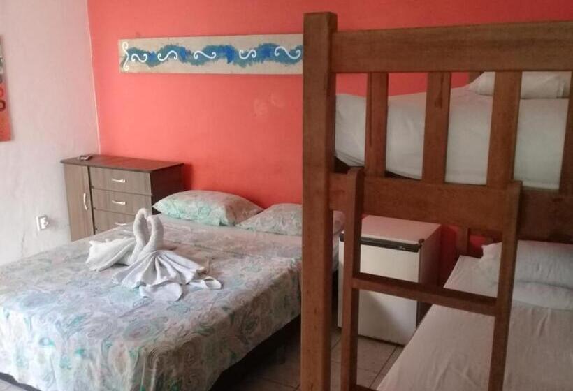 4인용 스탠다드 룸, Blue Hostel