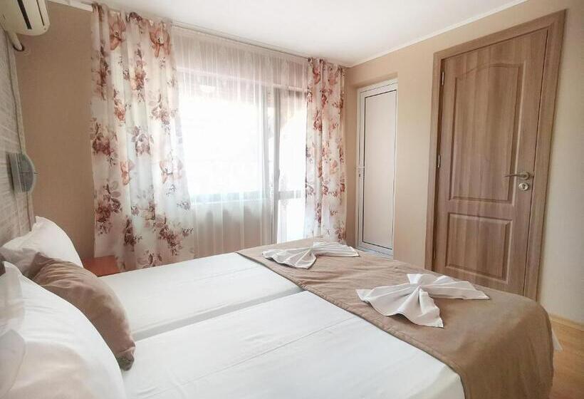 标准间, Villa Mirage
