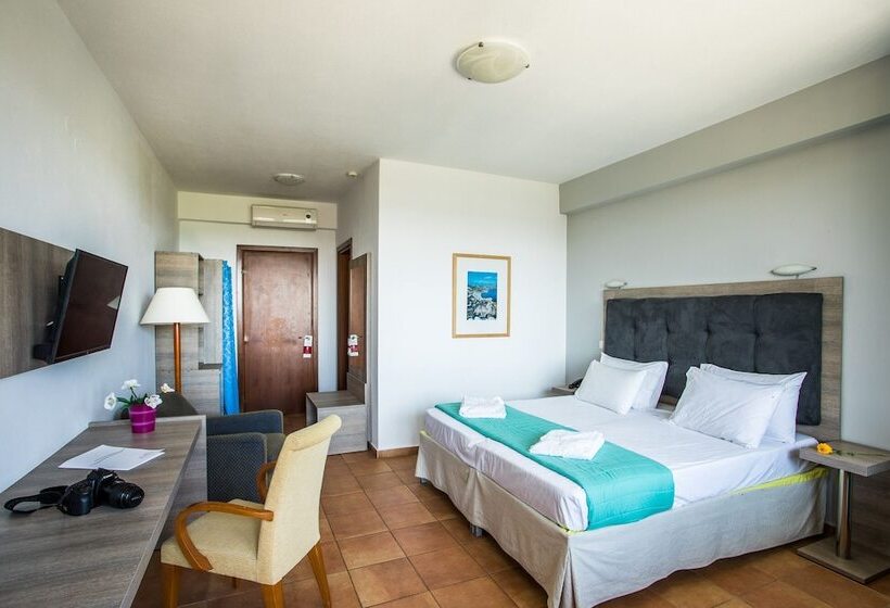 Номер Superior, Coral Blue Beach