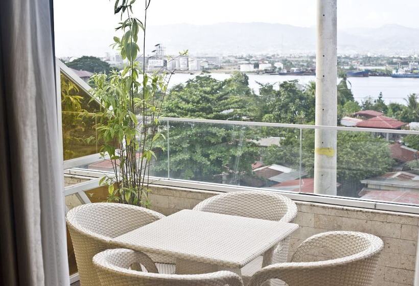 스위트, Goldberry Suites & Hotel Mactan