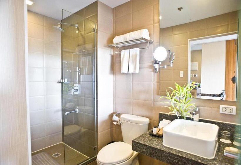 디럭스 룸, Goldberry Suites & Hotel Mactan