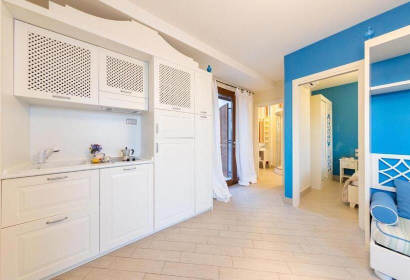Апартаменты 1 Спальня Вид на Море, Residence Il Porto