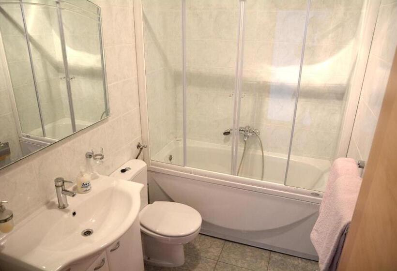 Апартаменты 2 Спальни, Villa Avantgarde