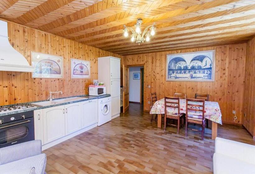Шале 1 Спальня, Podere Caldaruccio La Pineta