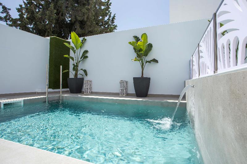 Люкс с Бассейном, Casastavris   Aparts & Pool Suites