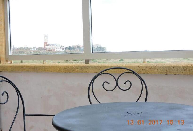 Номер Стандарт Вид на Море с Балконом, B&b Aquila Reale