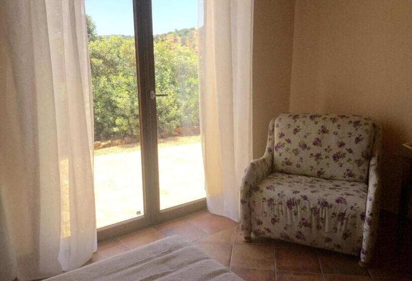 Quarto Estandar Cama King, Le Tre Civette   Residenza Di Campagna