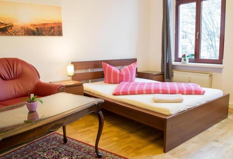Апартаменты 1 Спальня, Gwuni B&b