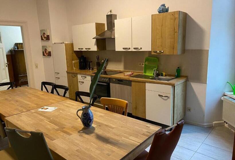Апартаменты 1 Спальня, Gwuni B&b