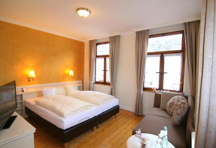 Номер Стандарт, Ferienweingut Villa Hausmann