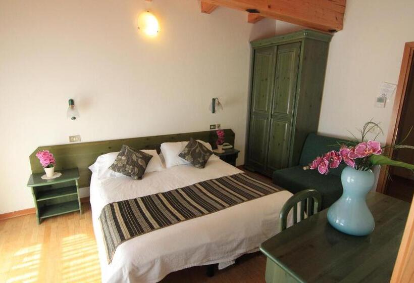 Номер Стандарт, Albergo Ristorante Cacciatori