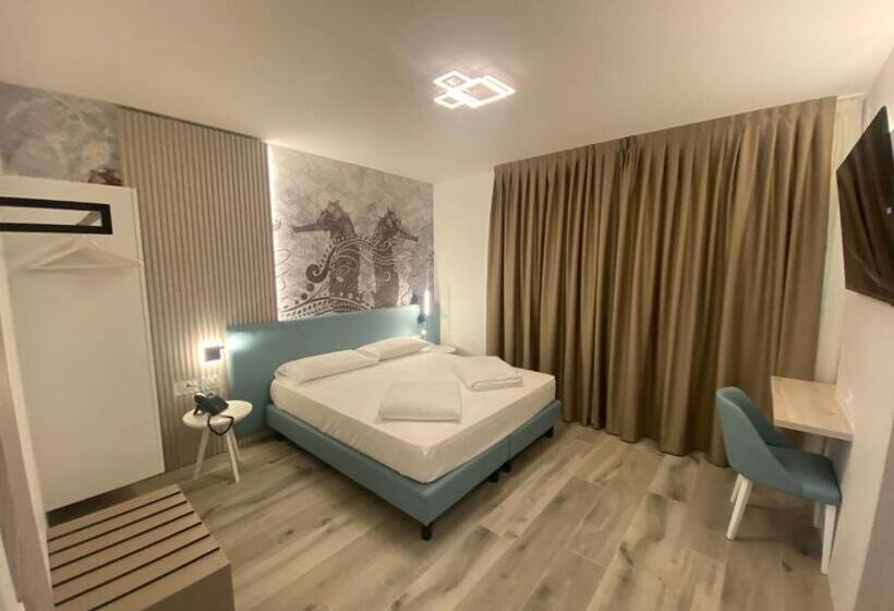 Люкс с гидромассажем, Marina Palace Hotel 4 Stelle S